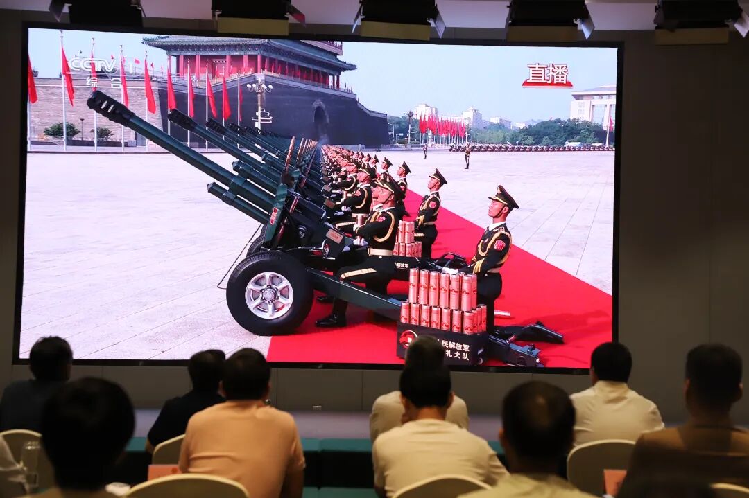 1757574604175798.jpg 640.jpg